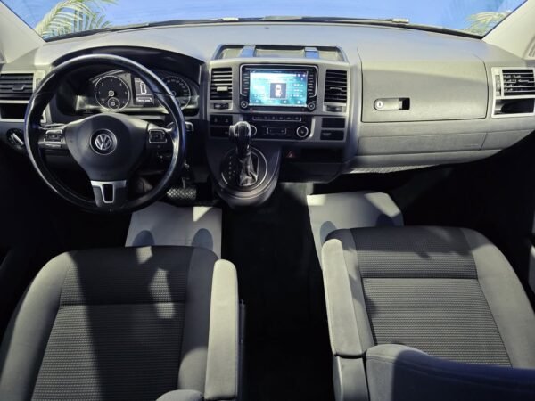 VOLKSWAGEN Multivan 2.0 TDI 140 DSG BMT Comfortline Edition - Imagen 3