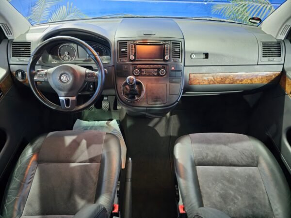 VOLKSWAGEN Multivan 2.0 TDI 4motion PanAmericana - Imagen 18