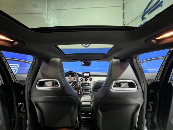 MERCEDES-BENZ Clase GLA GLA 220 d 4MATIC AMG Line - Imagen 25