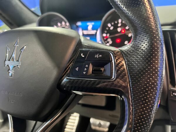MASERATI Levante V6 275 HP D AWD GranSport - Imagen 26