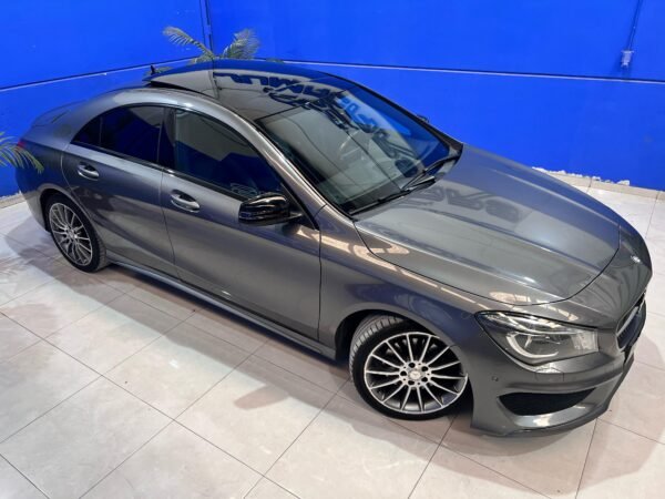 MERCEDES CLA 220 AMG-LINE - Imagen 2
