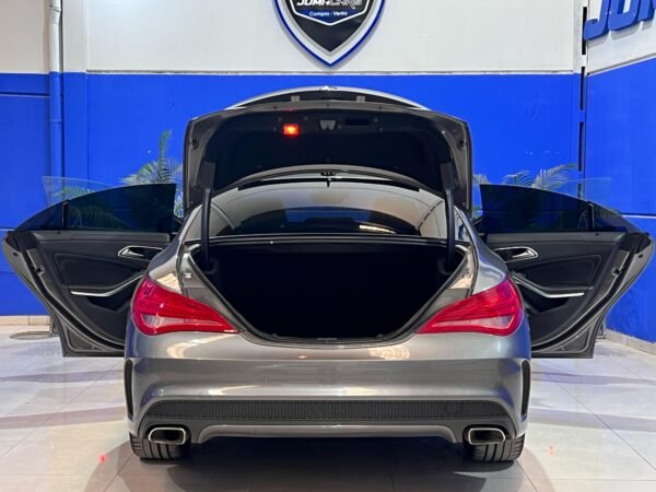 MERCEDES CLA 220 AMG-LINE - Imagen 12