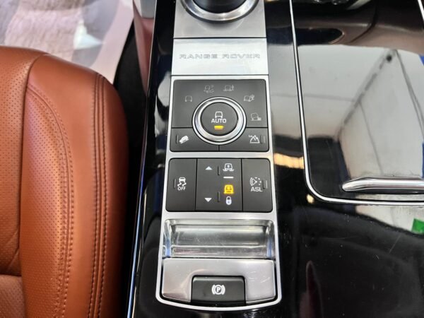 RANGE ROVER AUTOBIOGRAPHY - Imagen 35