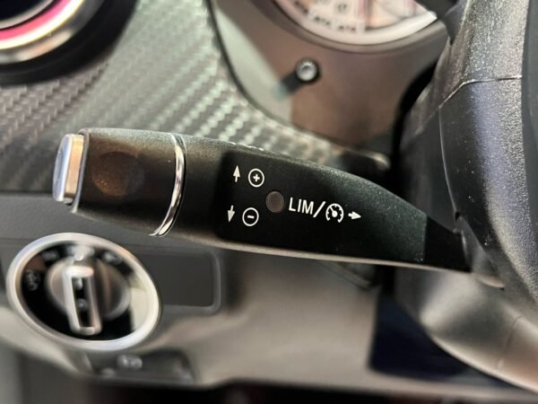 MERCEDES CLASE A200 CDI AMG LINE - Imagen 20