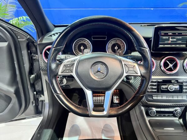 MERCEDES CLASE A200 CDI AMG LINE - Imagen 21