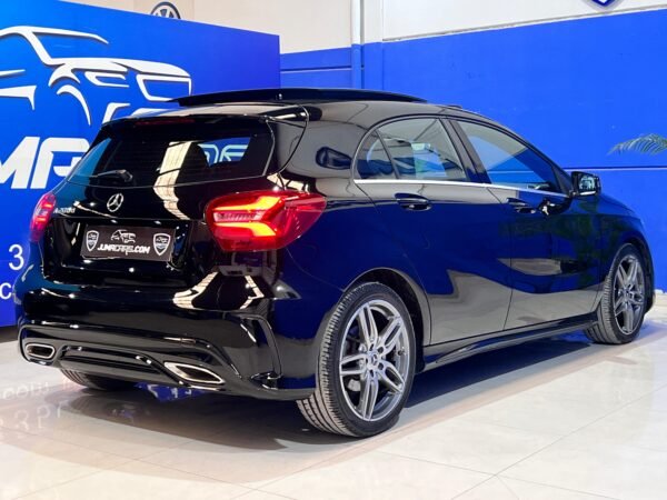 MERCEDES BENZ CLASE A200 AMG LINE - Imagen 11