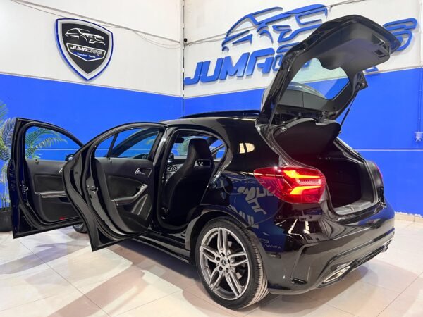 MERCEDES BENZ CLASE A200 AMG LINE - Imagen 12