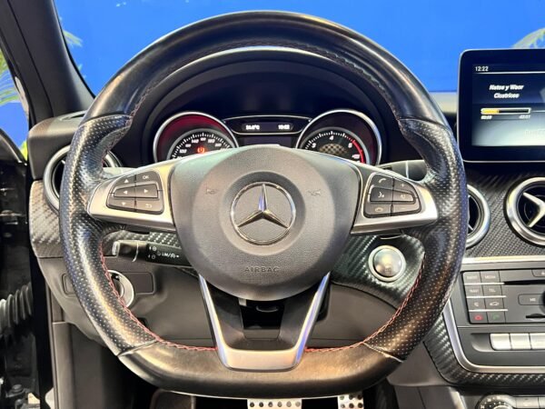 MERCEDES BENZ CLASE A200 AMG LINE - Imagen 20