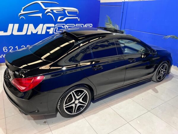 MERCEDES BENZ CLA 220 AMG LINE - Imagen 12