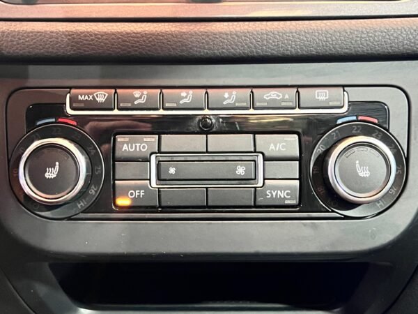 VOLKSWAGEN TIGUAN 2.0 TDI HIGHLINE - Imagen 23