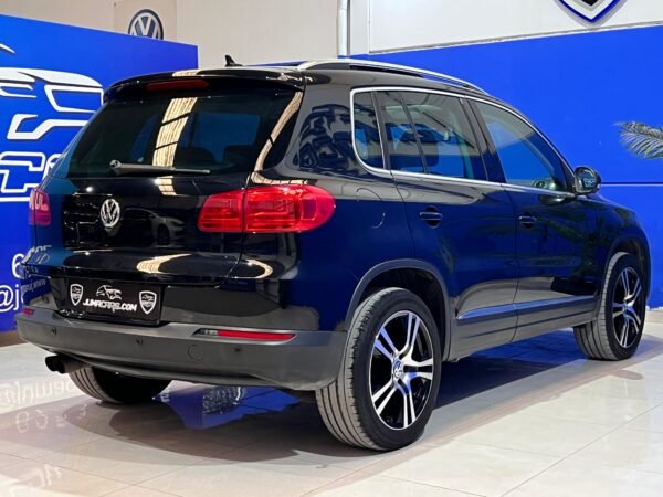 VOLKSWAGEN TIGUAN 2.0 TDI DSG - Imagen 9