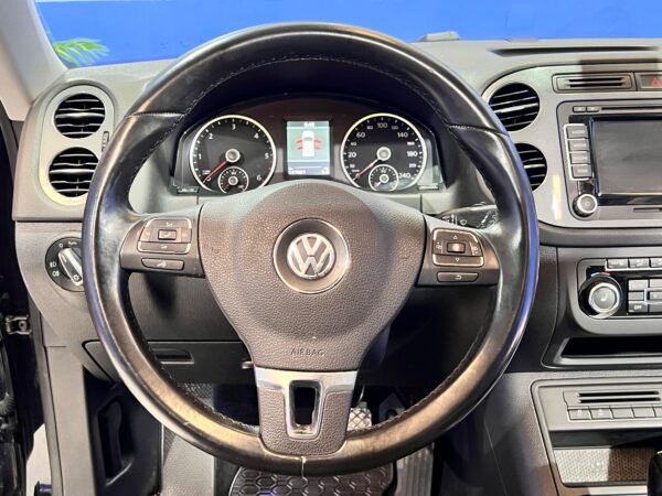 VOLKSWAGEN TIGUAN 2.0 TDI DSG - Imagen 18