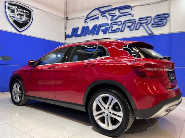 MERCEDES GLA220D - Imagen 9