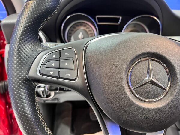MERCEDES GLA220D - Imagen 21