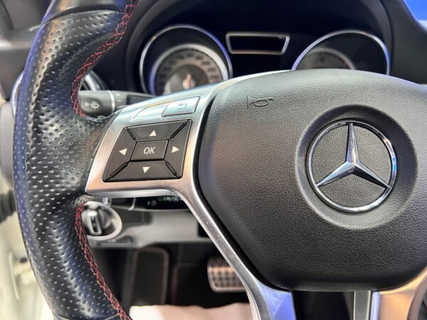 MERCEDES CLA 220 AMG - Imagen 22