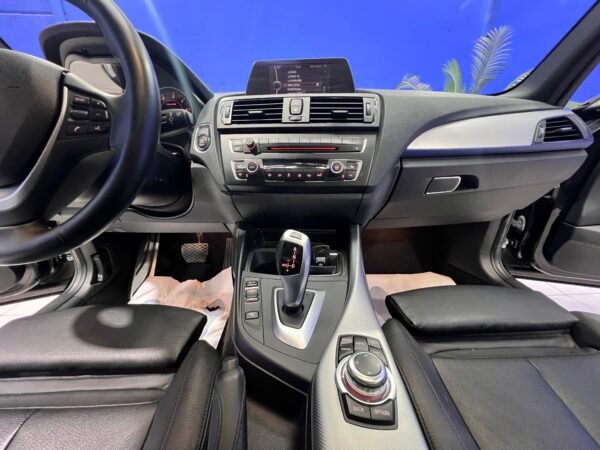 BMW SERIE 1 120D - Imagen 18