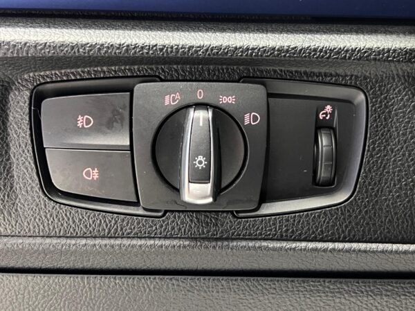 BMW SERIE 1 120D - Imagen 22