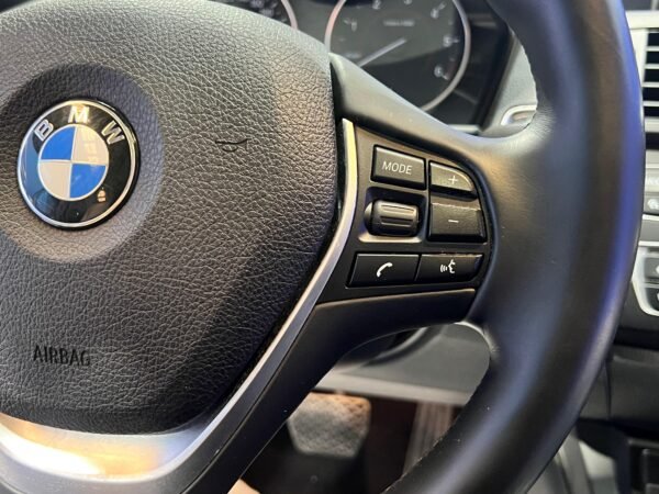 BMW SERIE 1 120D - Imagen 24