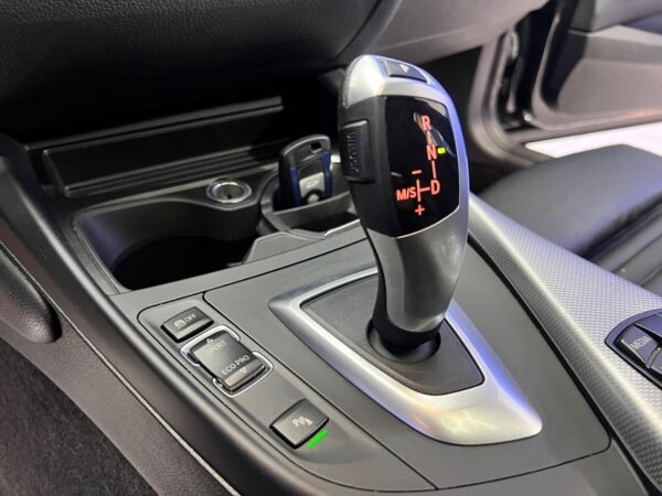 BMW SERIE 1 120D - Imagen 26