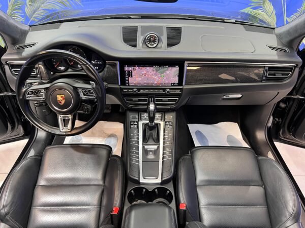 PORSCHE MACAN TURBO - Imagen 18