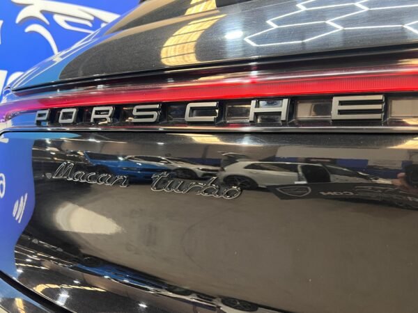 PORSCHE MACAN TURBO - Imagen 34