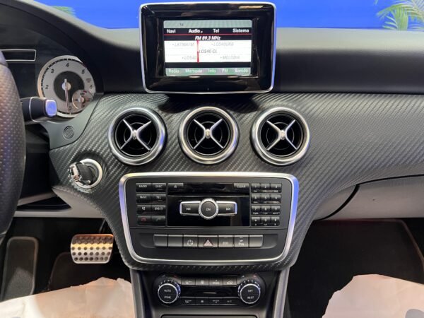 MERCEDES CLASE A220D - Imagen 25