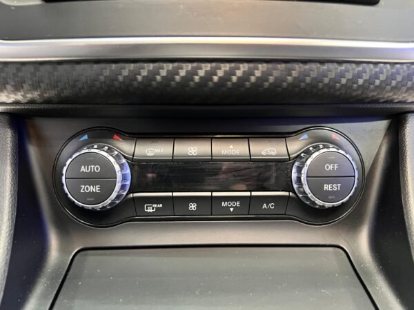 MERCEDES CLASE A220D - Imagen 28