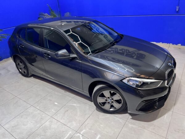 BMW SERIE 1 118i 2020 - Imagen 7