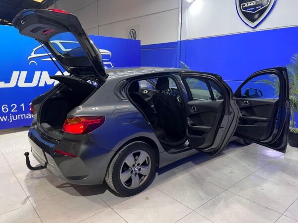 BMW SERIE 1 118i 2020 - Imagen 13