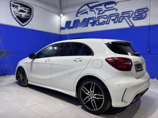 MERCEDES CLASE A200D AMG-LINE - Imagen 6