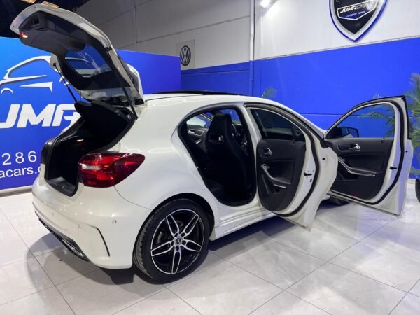 MERCEDES CLASE A200D AMG-LINE - Imagen 16