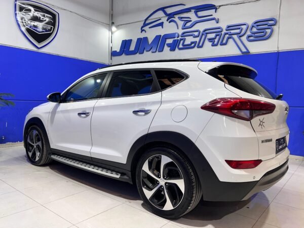 HYUNDAI TUCSON EDICIÓN 25 ANIVERSARIO 2.0 184 CABALLOS 4X4 - Imagen 7