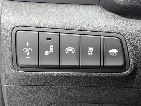 HYUNDAI TUCSON EDICIÓN 25 ANIVERSARIO 2.0 184 CABALLOS 4X4 - Imagen 22