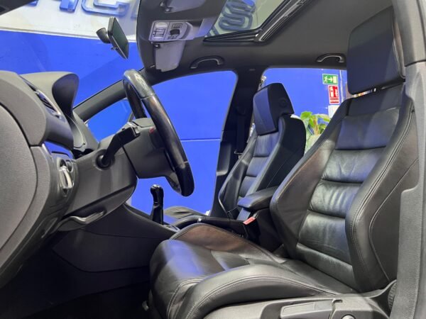 VOLKSWAGEDN GOLF GTI MANUAL - Imagen 20