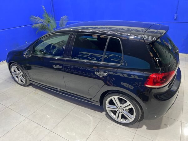 VOLKSWAGEN GOLF R-LINE 2.0 TDI 140 CABALLOS - Imagen 9