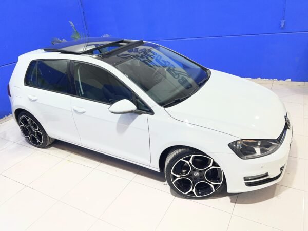 VOLKSWAGEN GOLF 2.0TDI 150 CABALLOS 4MOTION - Imagen 6
