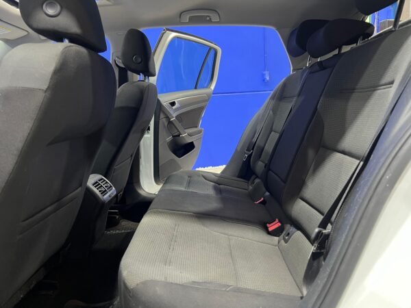 VOLKSWAGEN GOLF 2.0TDI 150 CABALLOS 4MOTION - Imagen 13