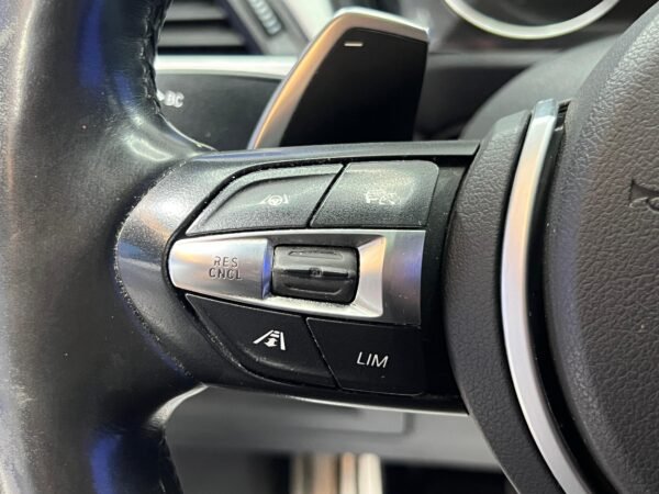 BMW X1 PAQUETE M 25D - Imagen 21