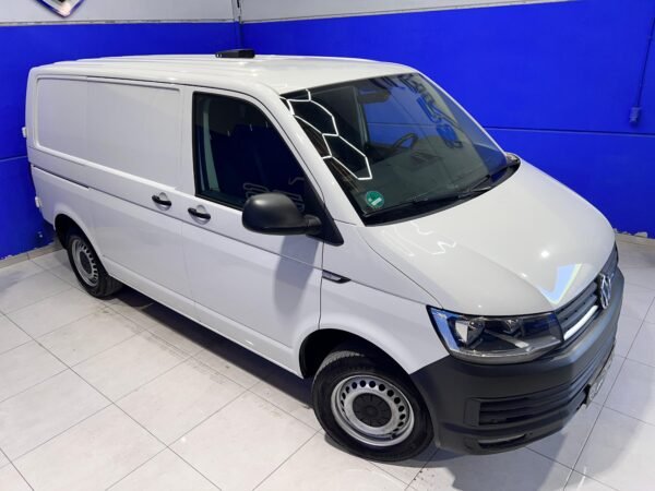 VOLKSWAGEN TRANSPORTER T6 - Imagen 5