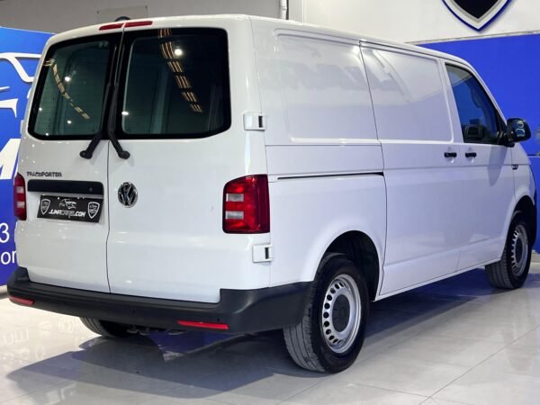 VOLKSWAGEN TRANSPORTER T6 - Imagen 8