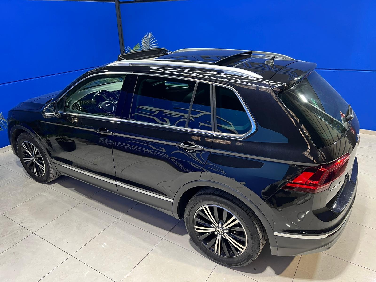 VOLKSWAGEN TIGUAN 2.0 TDI 150 CV - Imagen 9