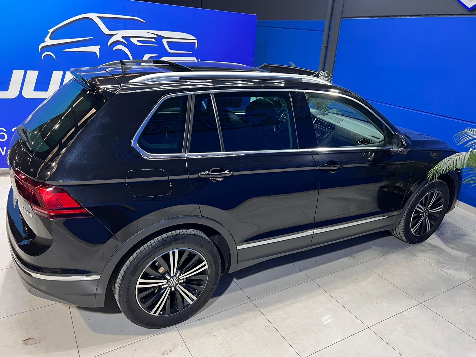 VOLKSWAGEN TIGUAN 2.0 TDI 150 CV - Imagen 12