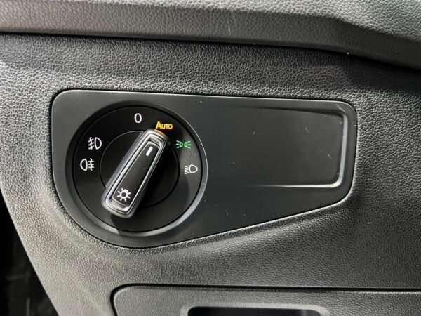 VOLKSWAGEN TIGUAN 2.0 TDI 150 CV - Imagen 28