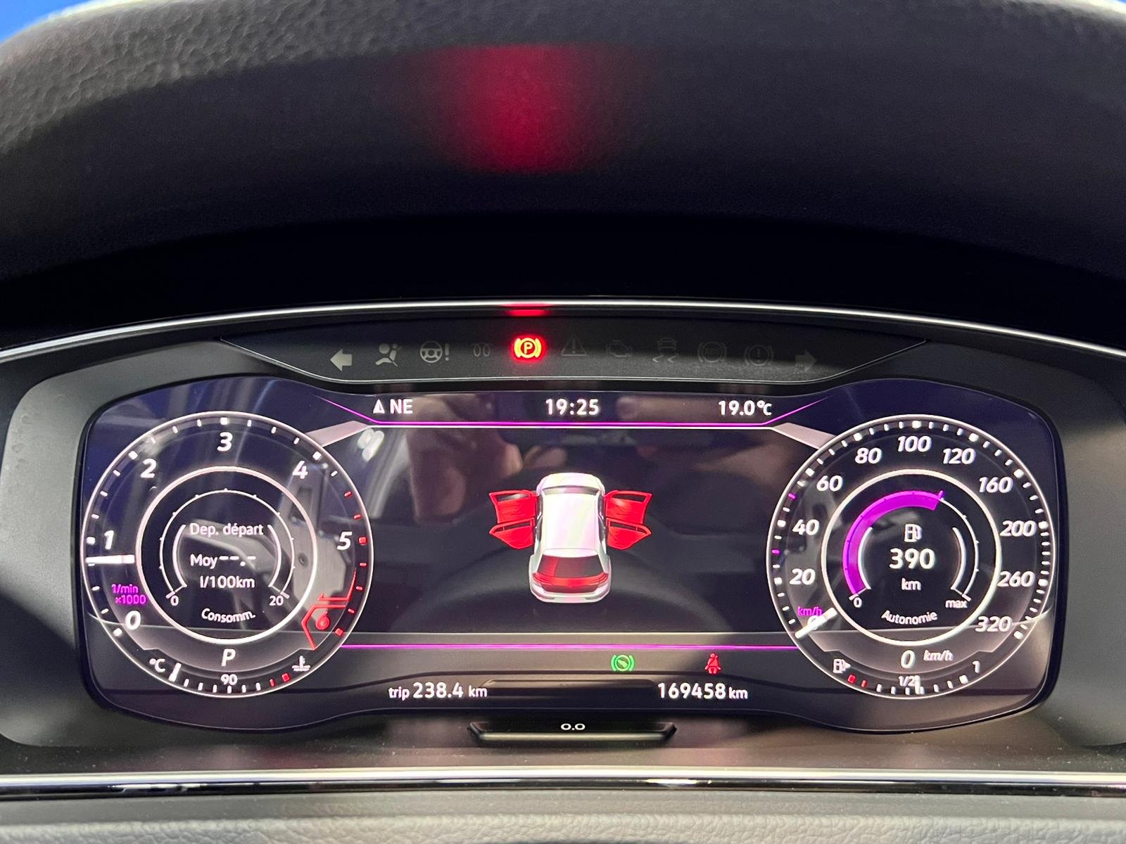 VOLKSWAGEN GOLF GTD 2019 - Imagen 19