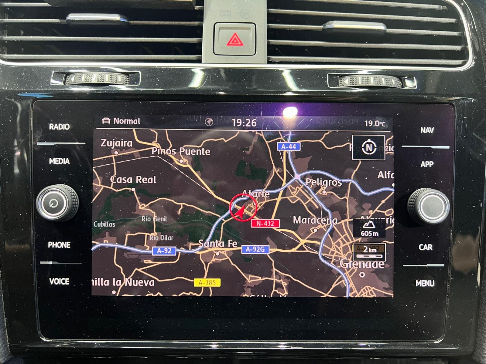 VOLKSWAGEN GOLF GTD 2019 - Imagen 26