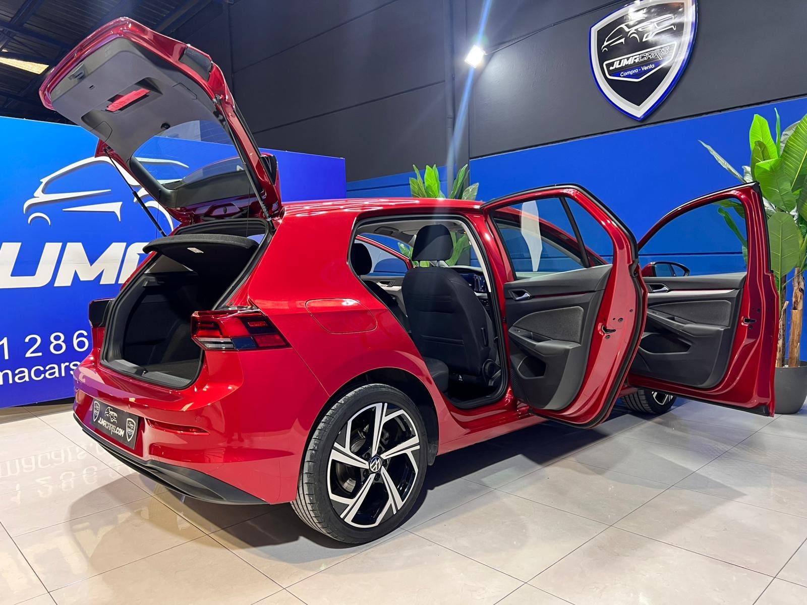 VOLKSWAGEN GOLF 8 130CV - Imagen 10