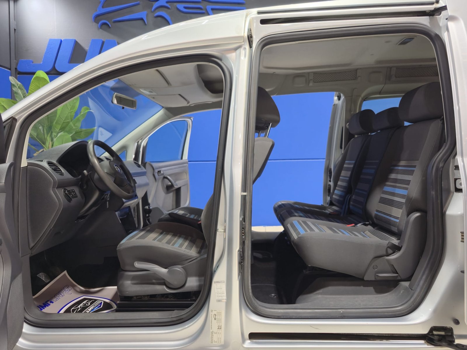 VOLKSWAGEN CADDY 140CV LARGA - Imagen 16