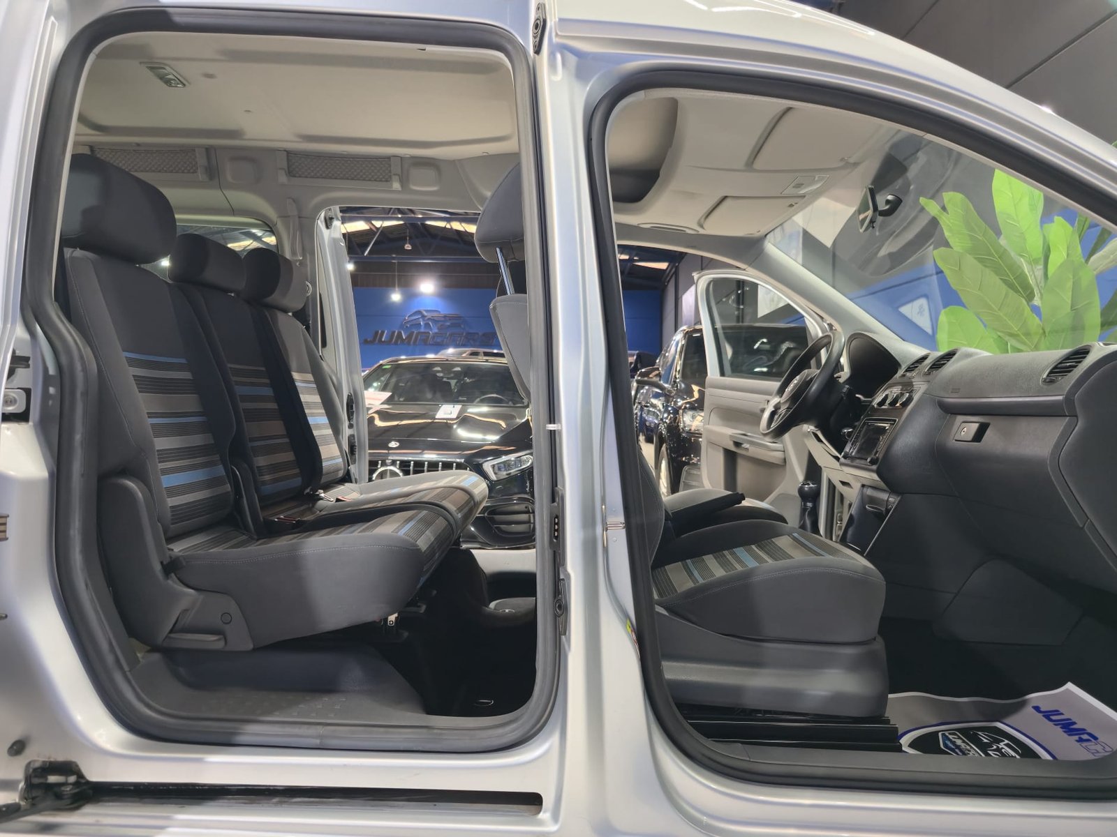 VOLKSWAGEN CADDY 140CV LARGA - Imagen 17