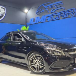 MERCEDES BENZ CLA 220 AMG line