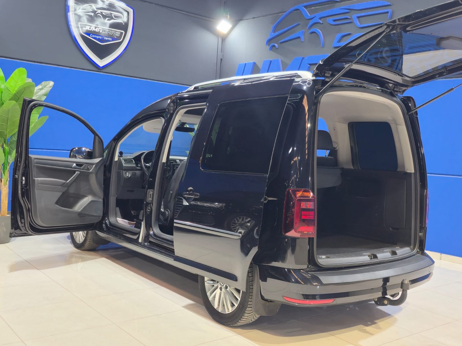 VOLKSWAGEN Caddy Comfortline 2.0 TDI - Imagen 11